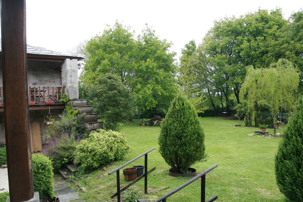 Rectoral De Goian Guest House Sarria Luaran gambar